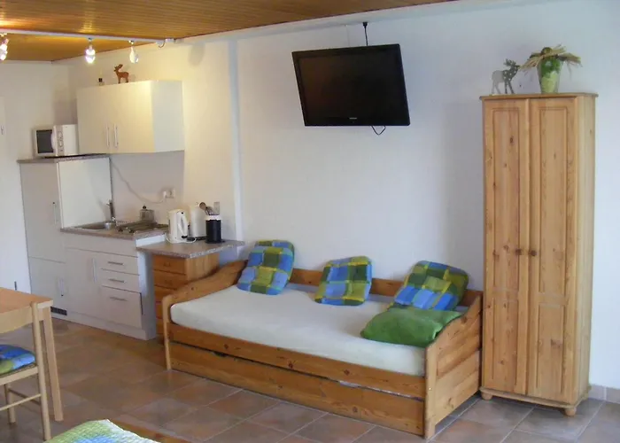 Und Weingut Hirschhof 3* Offenheim