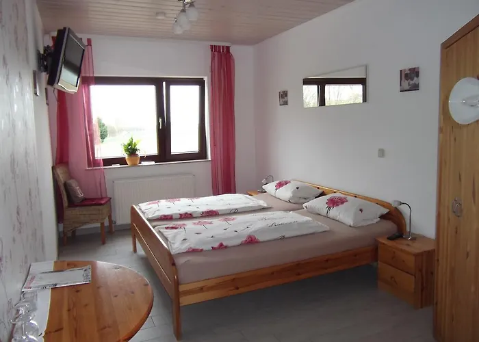 Und Weingut Hirschhof Casa de hóspedes Offenheim